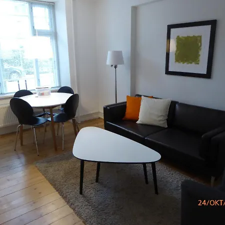 Naestvedgade 8, St. Tv. Kopenhaga